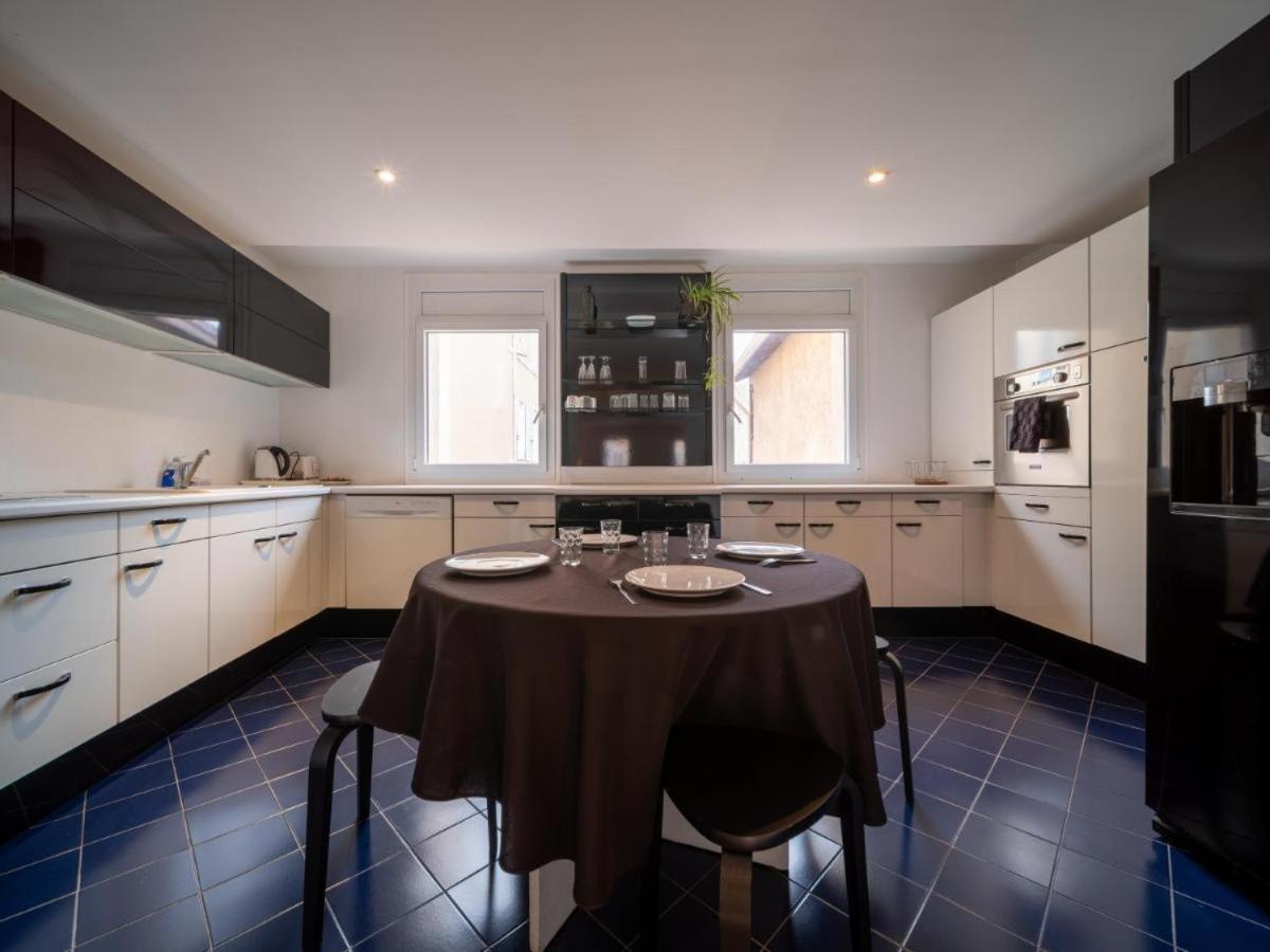Cosy Triplex 120m2 Terrasse Au Panier Vue Major Vieux Port 7 Couchages Option Parking *