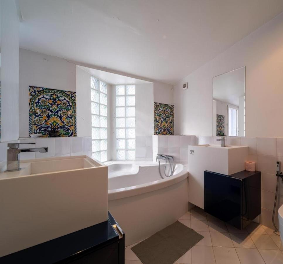 Cosy Triplex 120m2 Terrasse Au Panier Vue Major Vieux Port 7 Couchages Option Parking Appartement Marseille
